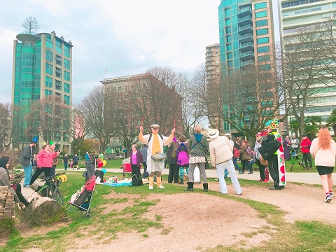 English Bay (õ )& poutin(ĳ ǥ )